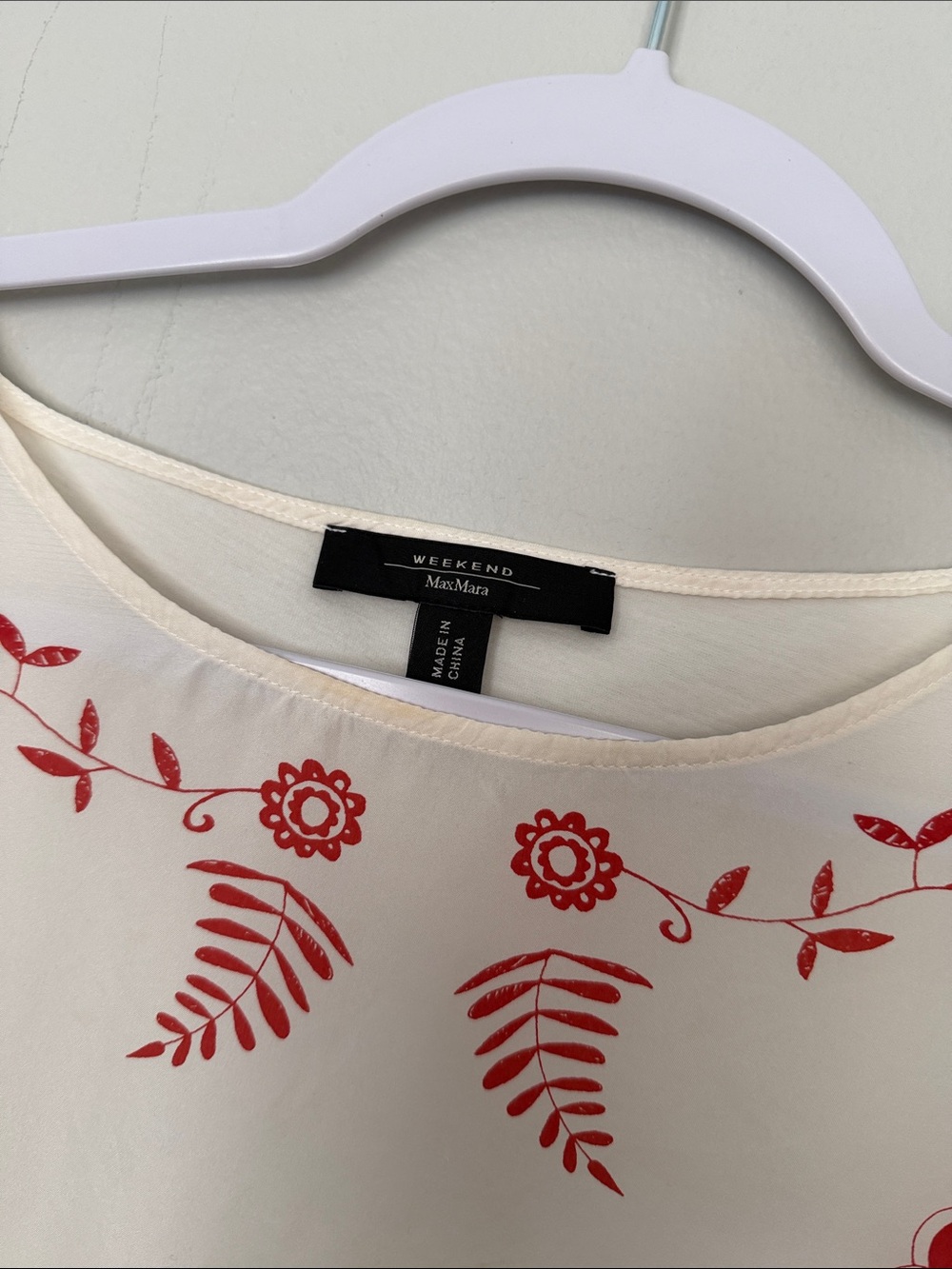 Weekend MaxMara Cream Top with Red Floral Print